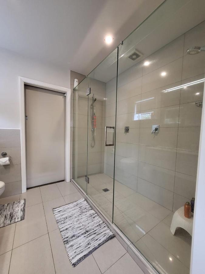 The Perfect Getaway For Two In A Large Suite วังกานุย ภายนอก รูปภาพ
